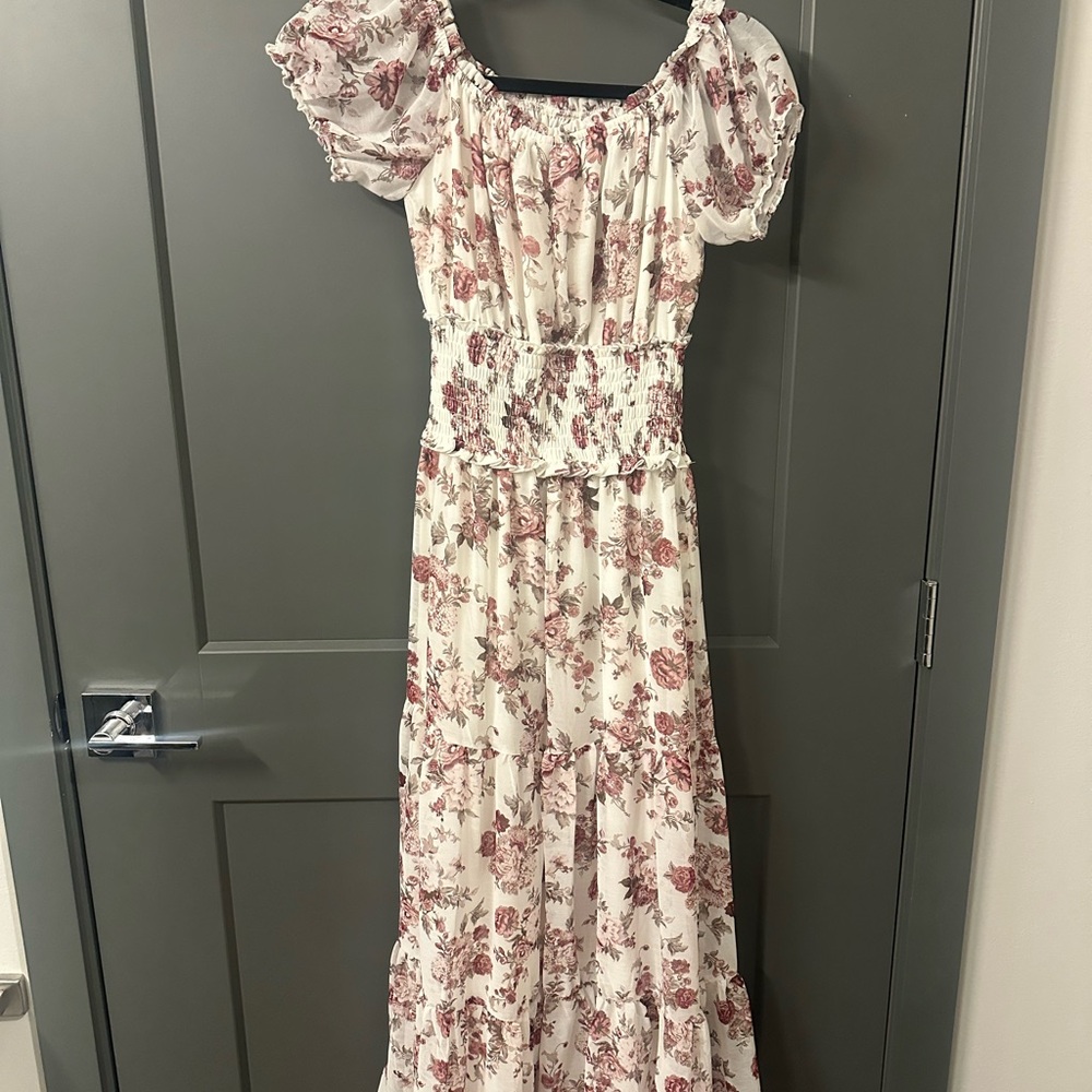 Trixxi Pink and Cream Floral Maxi Dress